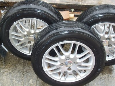 76692970_3_800x600_gumi-s-dzhanti-195-65r15-za-ford-focus-gumi-i-dzhanti_rev003.jpg (475.77 KБ) Видяна 6012 пъти 76692970_3_800x600_gumi-s-dzhanti-195-65r15-za-ford-focus-gumi-i-dzhanti_rev003.jpg