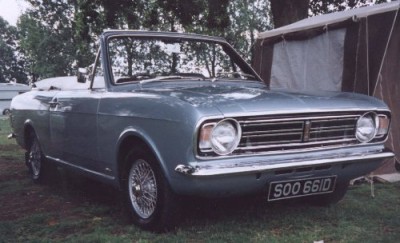 cortina2.jpg (42.19 KБ) Видяна 3037 пъти cortina2.jpg